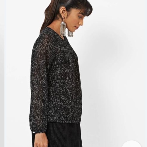 EXPRESS Speckled puffed long sleeves pleasant blouse black white polka dots L - Picture 5 of 11